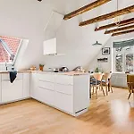 Design By Bryggen - View & Location Apartment Bergen