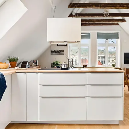 Design By Bryggen - View & Location Bergen